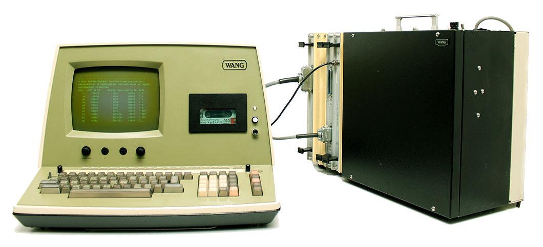 WANG 2200-T4 mit Konsole 2220 von 1975