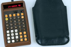 Programmierbarer Taschenrechner Commodore PR 100 von 1976